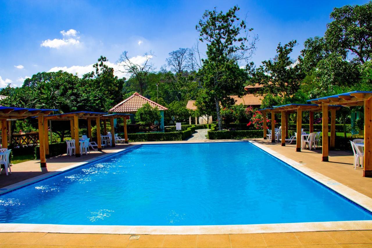 Rancho Guacamayos Hotel&Restaurantes Bonao Exterior foto