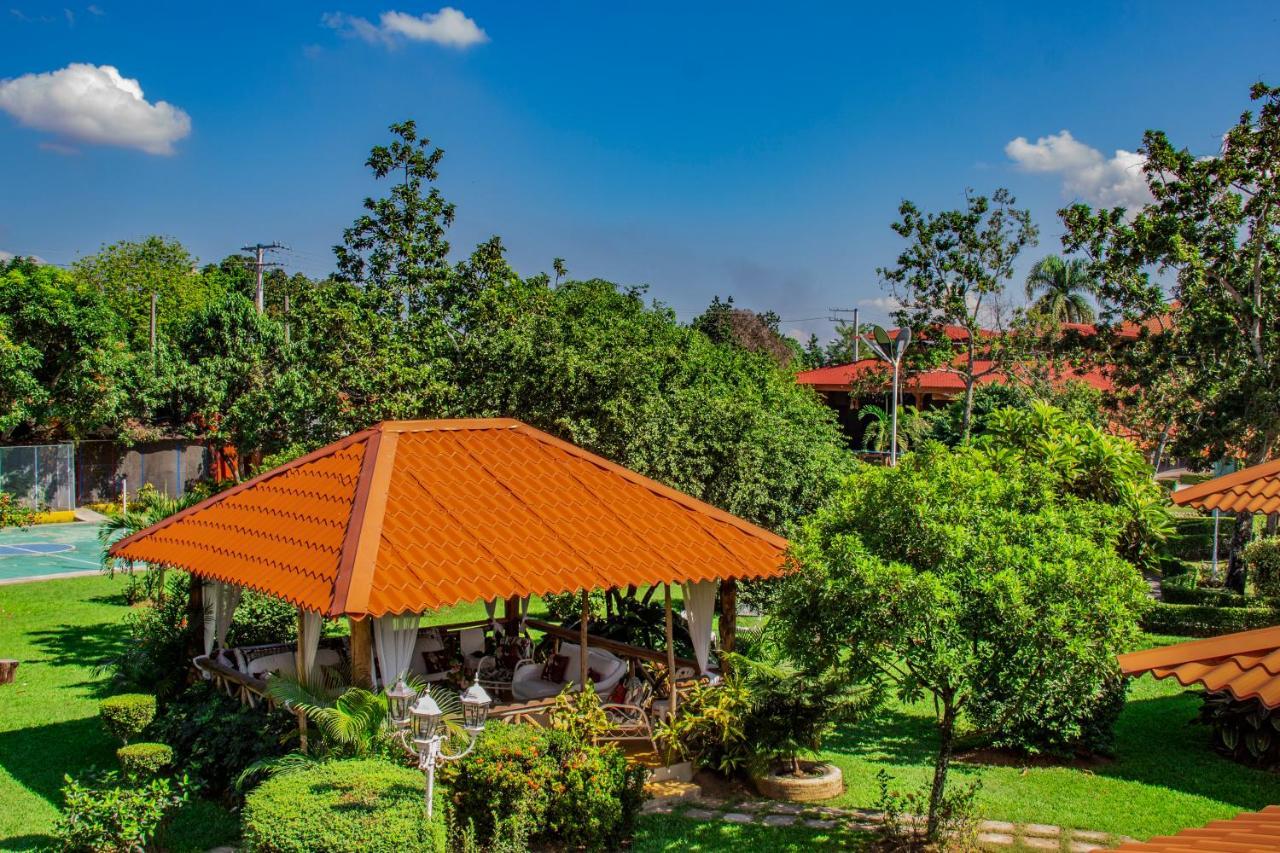 Rancho Guacamayos Hotel&Restaurantes Bonao Exterior foto