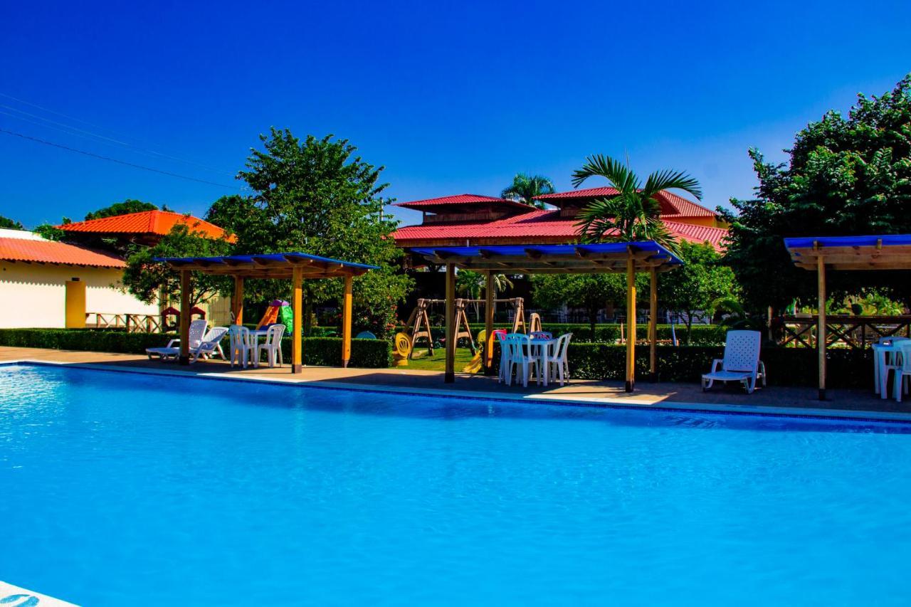 Rancho Guacamayos Hotel&Restaurantes Bonao Exterior foto