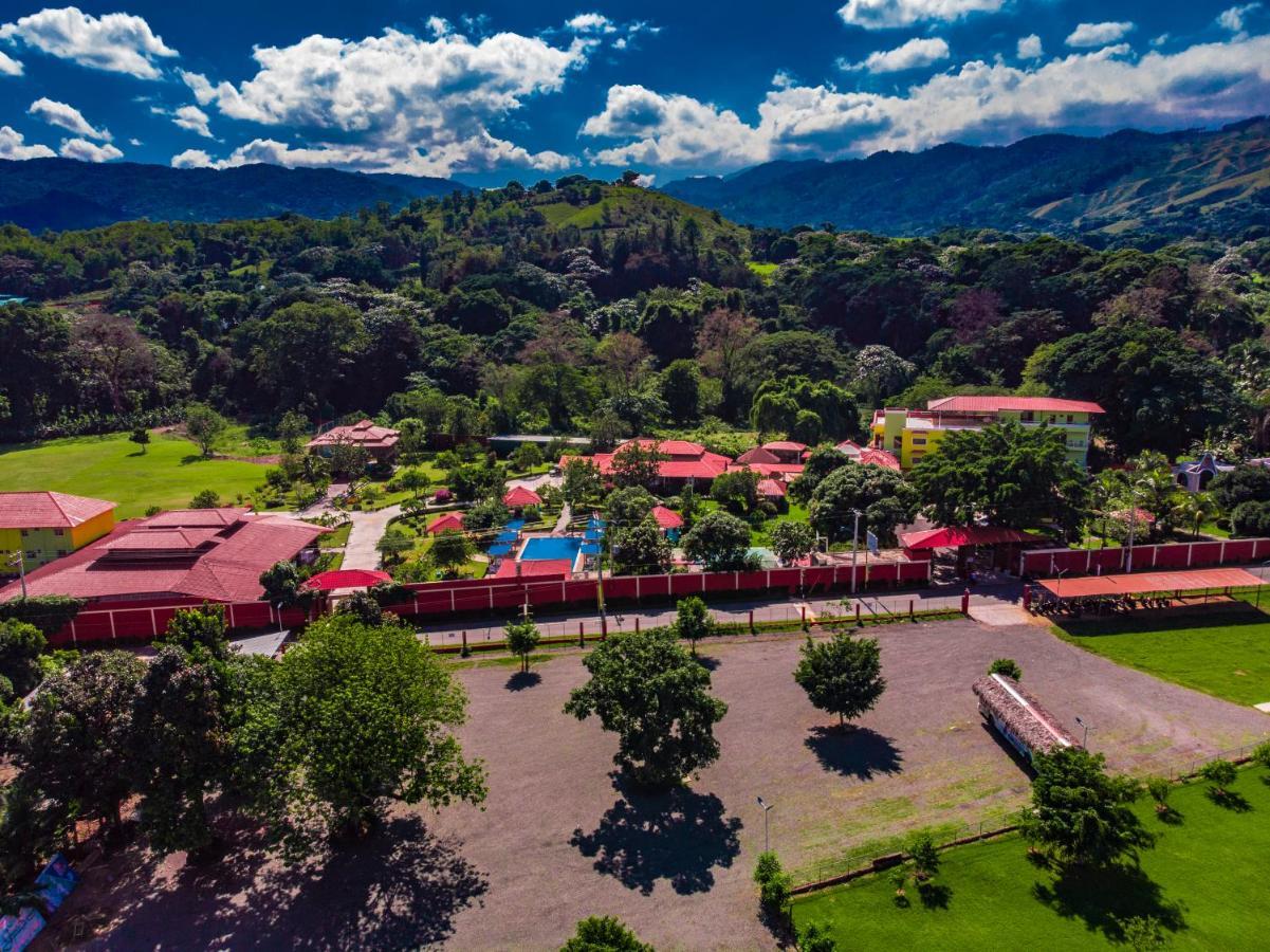 Rancho Guacamayos Hotel&Restaurantes Bonao Exterior foto